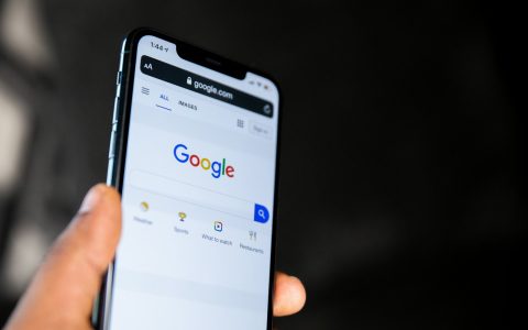 用手机查路线，不坐错车：Google 地图、换乘案内 App 详细用法