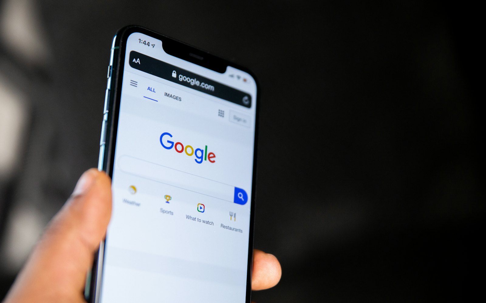 用手机查路线，不坐错车：Google 地图、换乘案内 App 详细用法