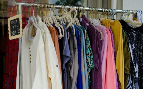 在日本卖二手和处理旧物：Mercari、2nd STREET、ジモティー 和大件垃圾怎么选